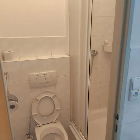 Penzion-belbar 3* Zlín