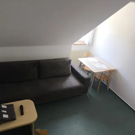 Vendégház Penzion-belbar 3*